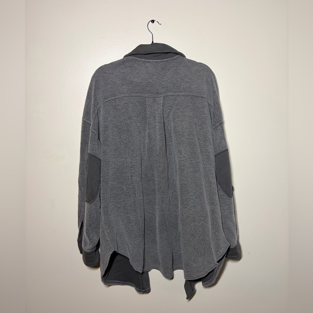 Free People • Ruby Shacket (L) - Picture 4 of 5